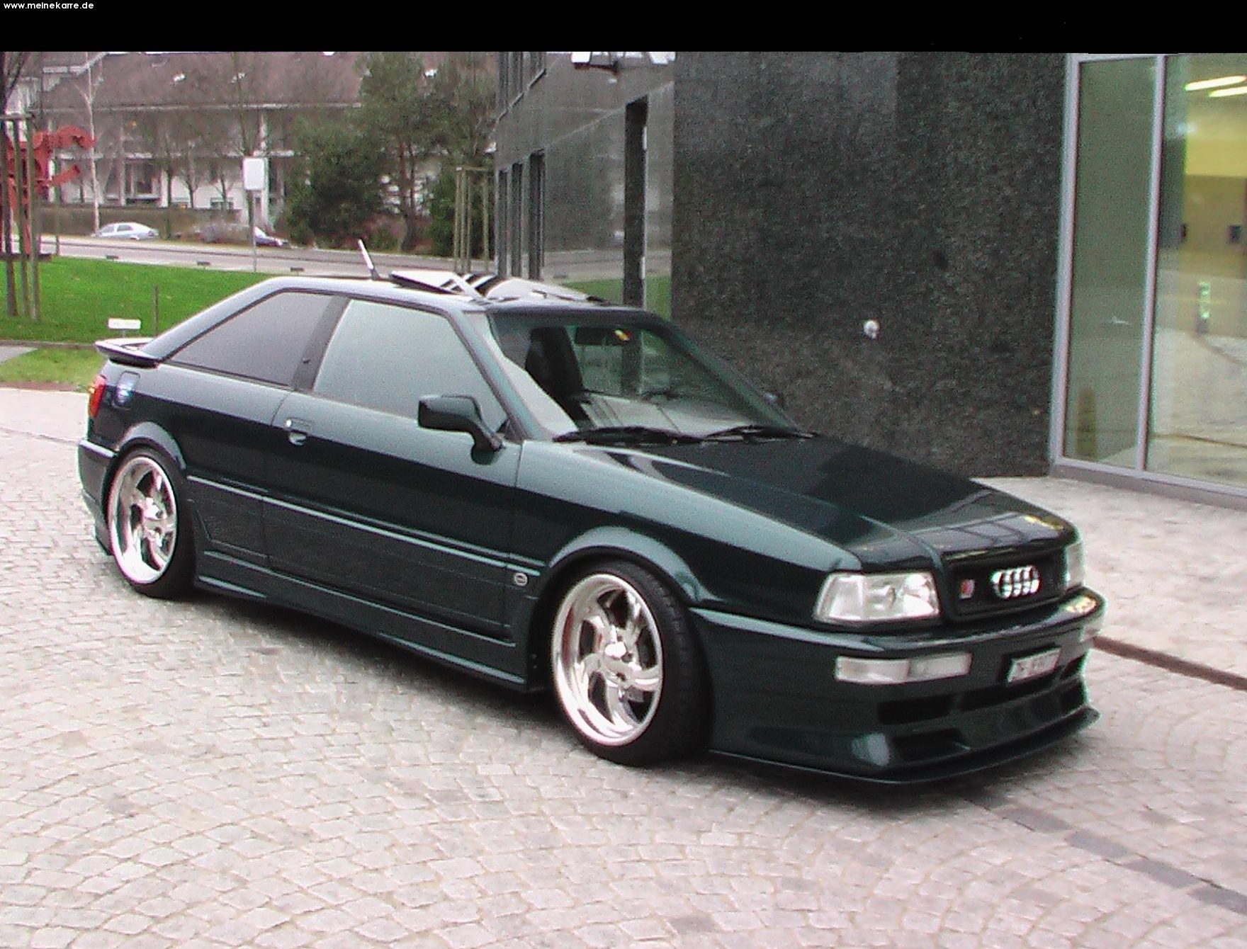 Audi S2: 1 фото