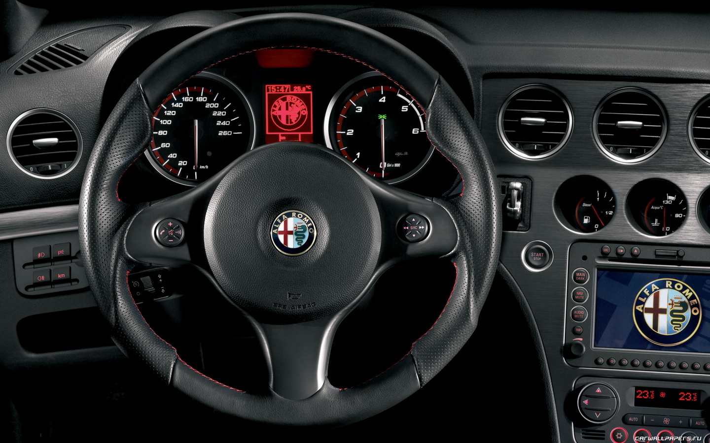 Alfa Romeo 159 Sportwagon: 10 фото