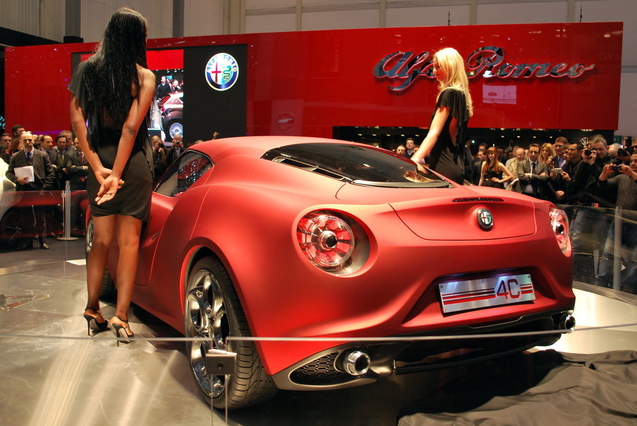 Alfa Romeo 4C: 3 фото