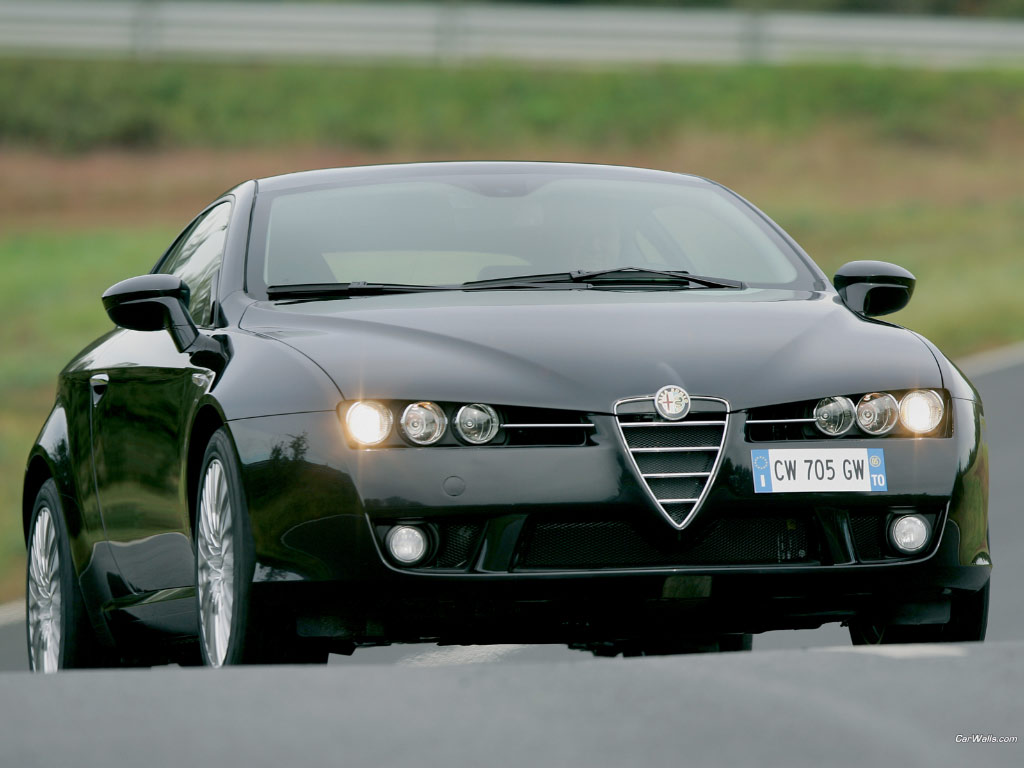 Alfa Romeo Brera: 6 фото