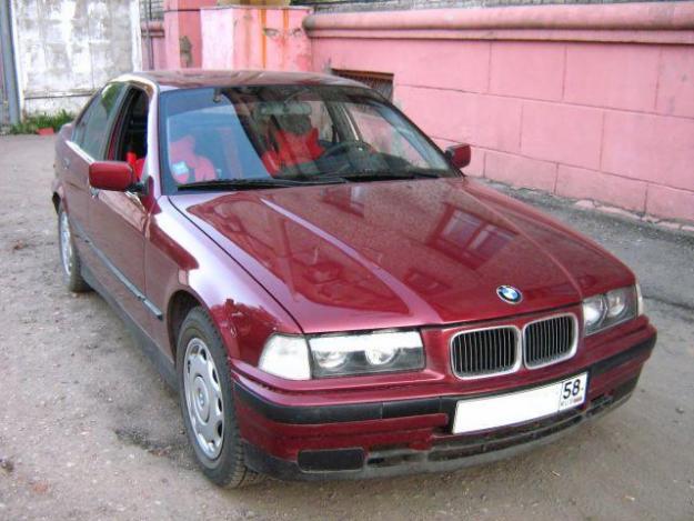 BMW 316i: 6 фото