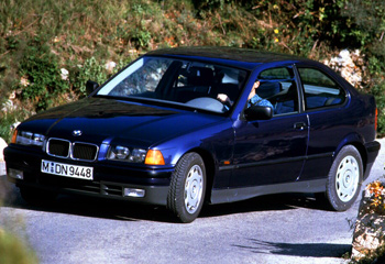 BMW 316i: 11 фото