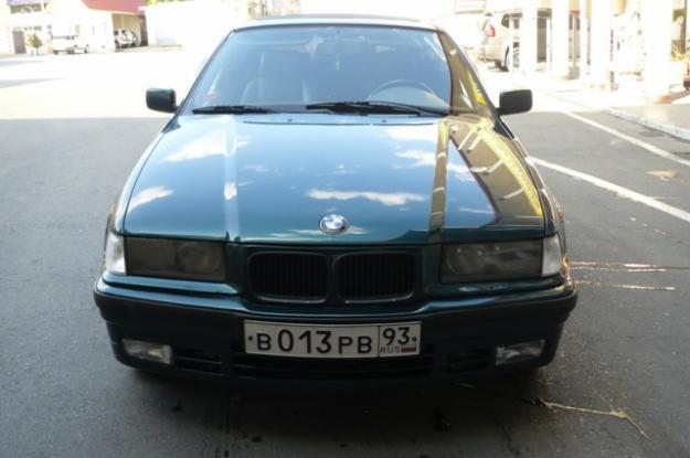 BMW 318ti: 8 фото
