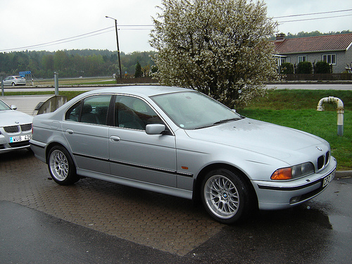 BMW 523i - 500 x 375, 06 из 17