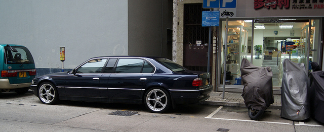 BMW L7: 12 фото