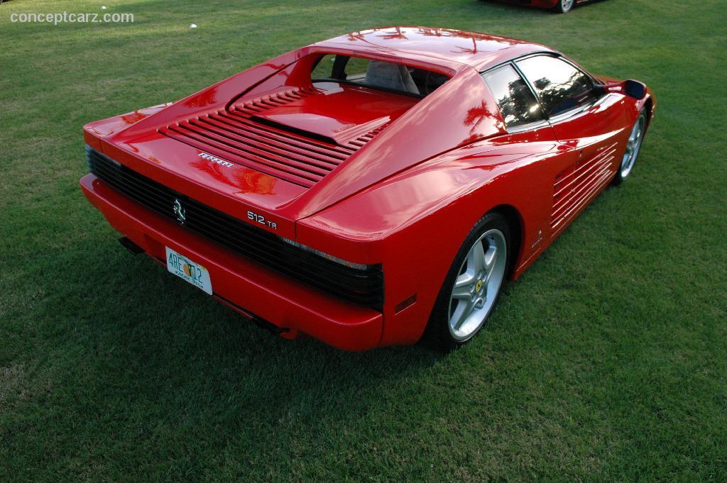 Ferrari 512 TR: 6 фото