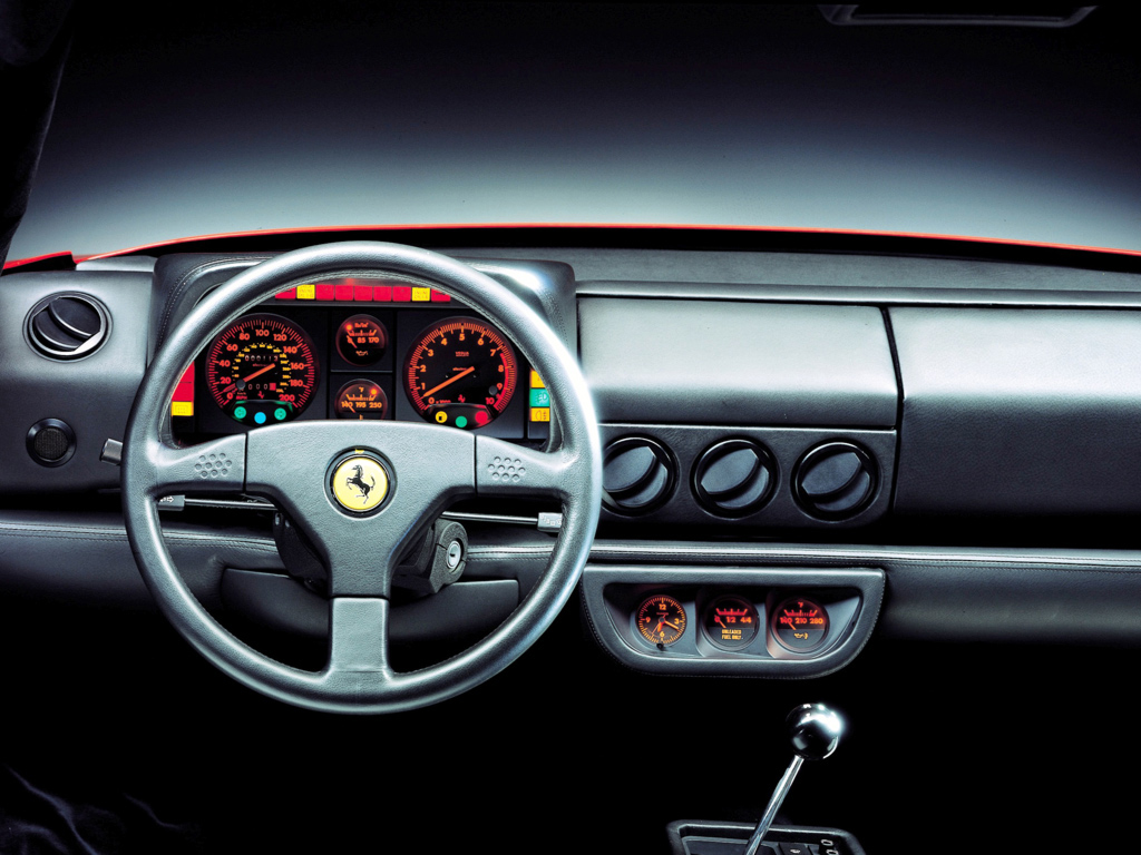 Ferrari 512 TR: 7 фото