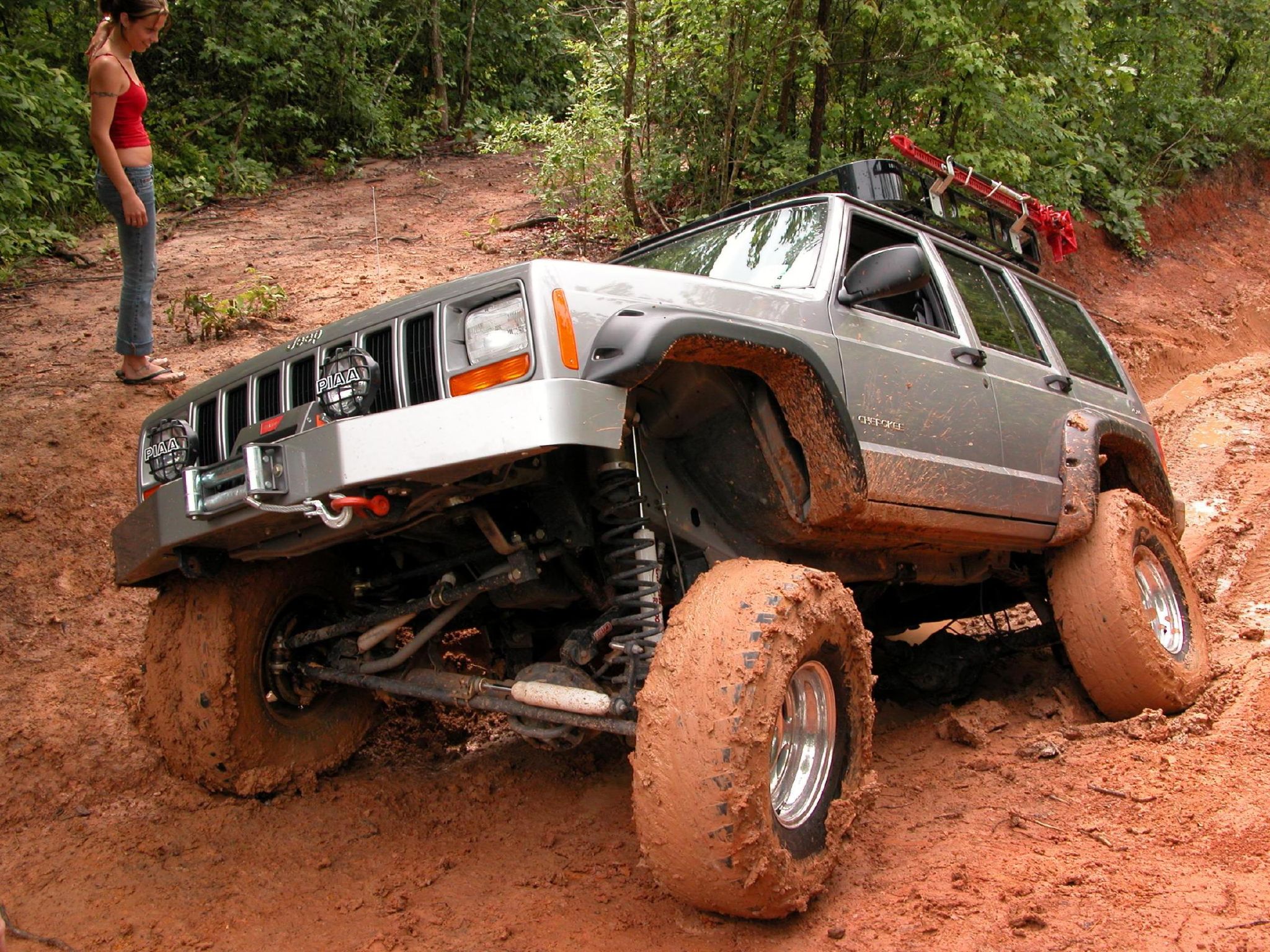 Jeep Cherokee: 6 фото