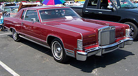 Lincoln Continental: 4 фото