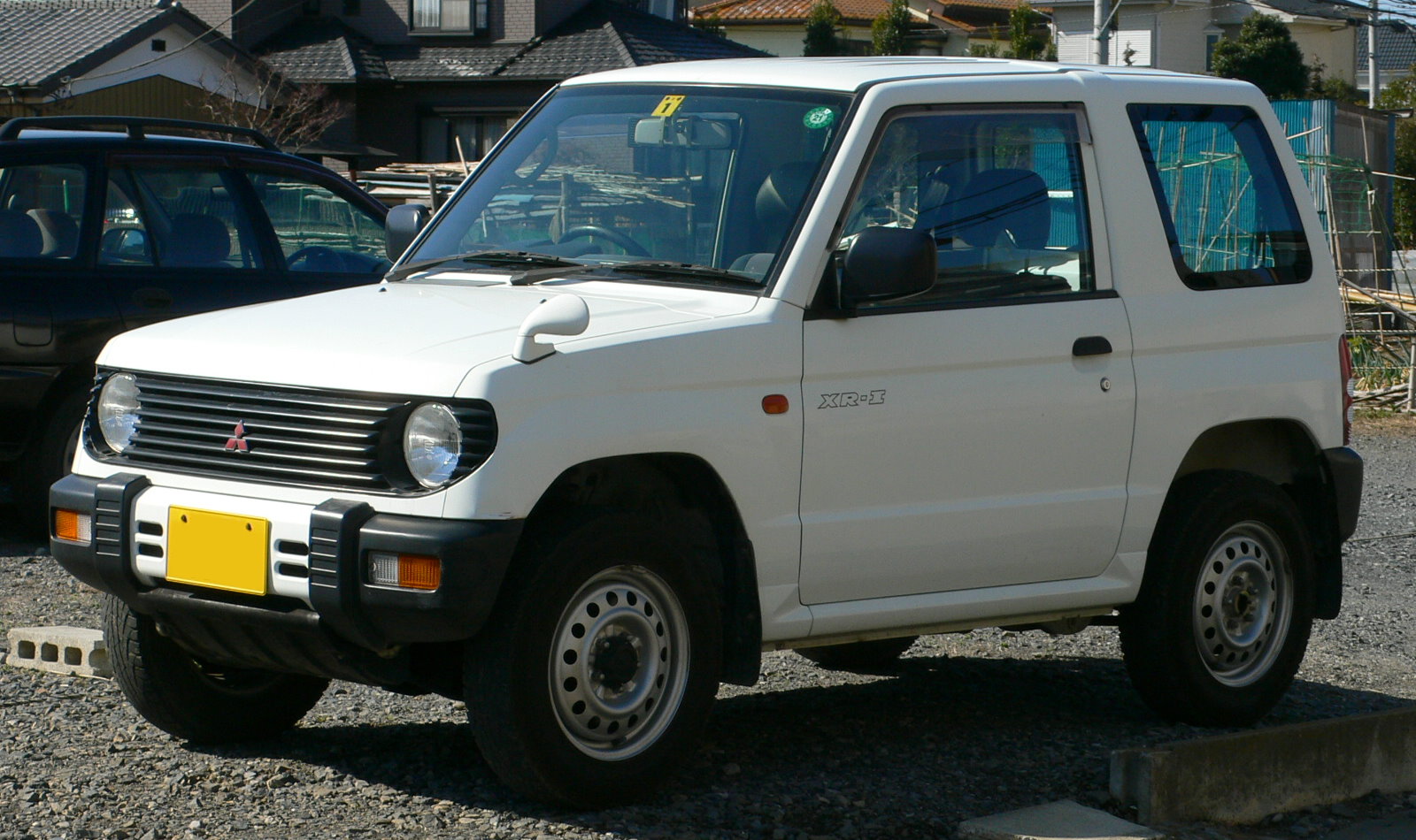 Mitsubishi Pajero Mini