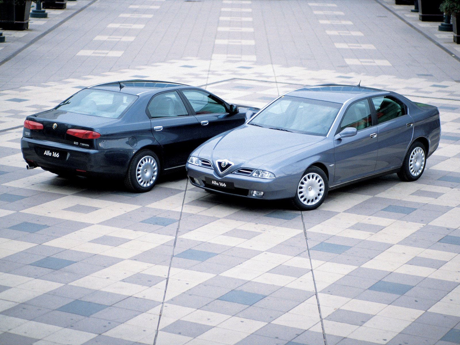 Alfa Romeo 166: 07 фото