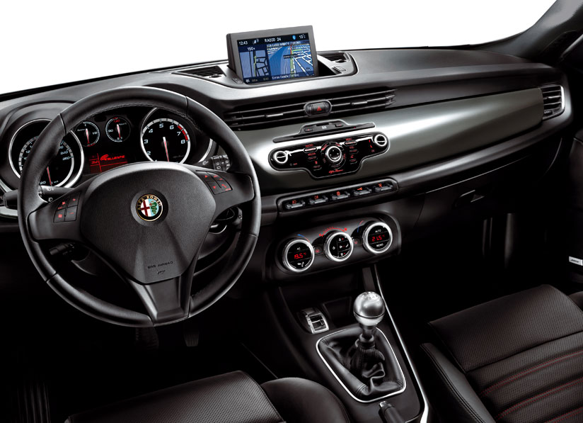 Alfa Romeo Giulietta: 3 фото
