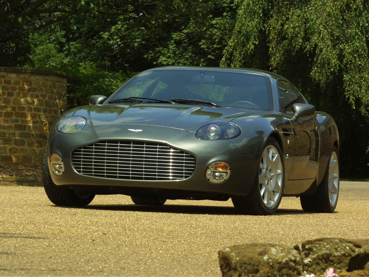 Aston Martin DB7: 12 фото