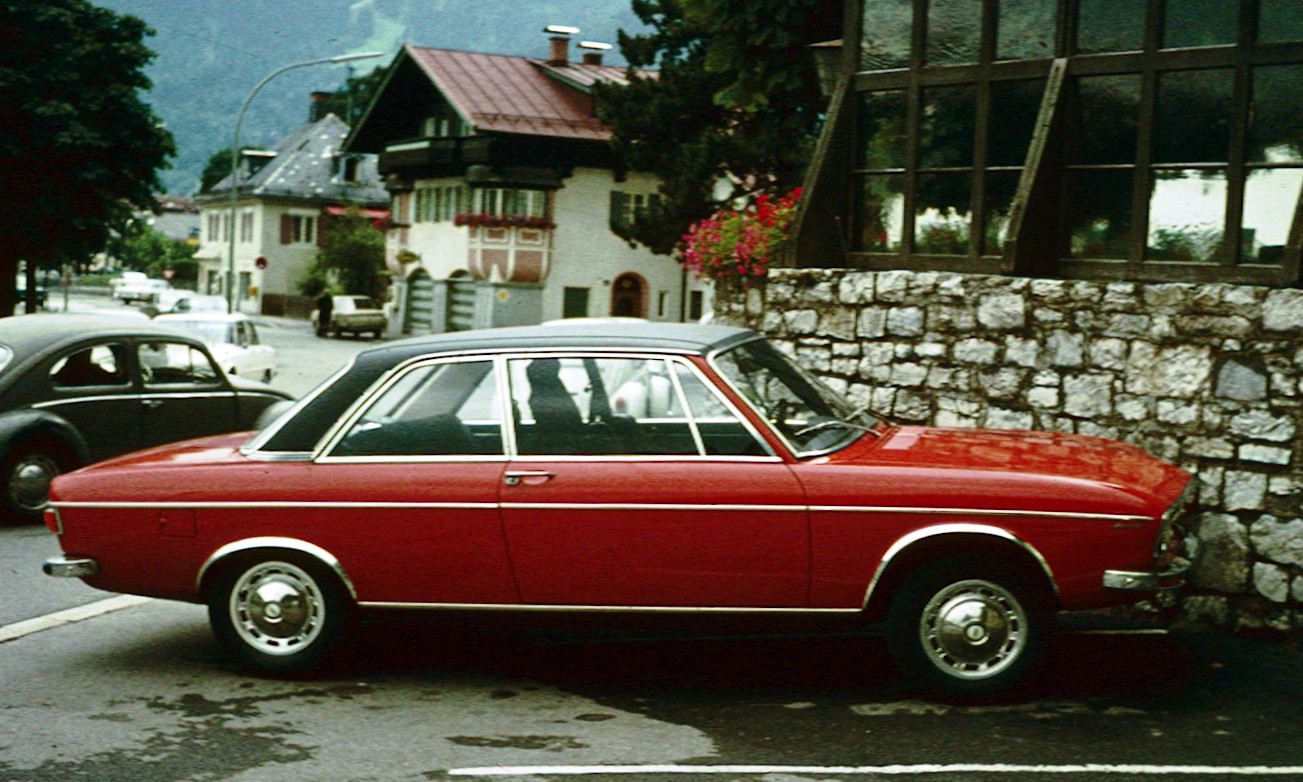 Audi 100 C1: 1 фото