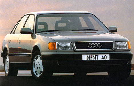 Audi 100: 4 фото