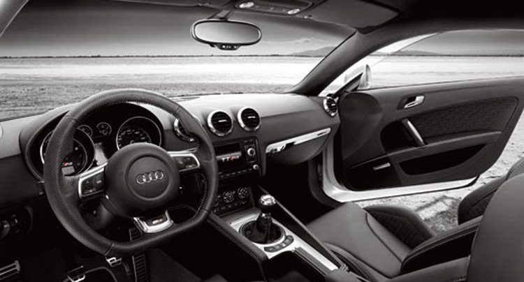 Audi TT RS Coupe: 07 фото