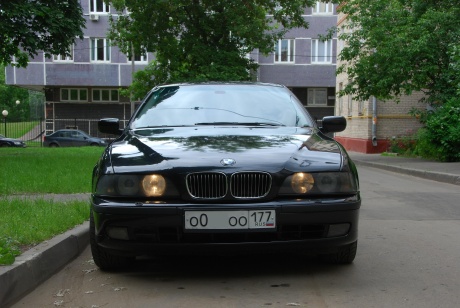 BMW 5-series E39: 8 фото