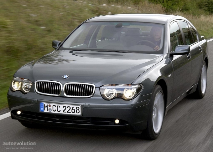 BMW 7-series E65: 5 фото