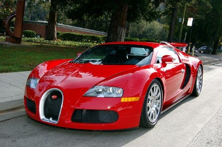Bugatti Veyron: 04 фото