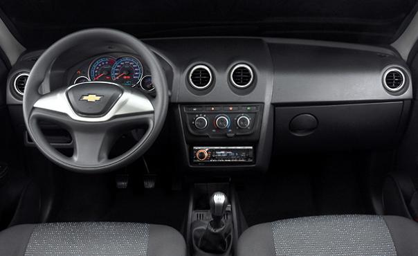 Chevrolet Celta: 02 фото