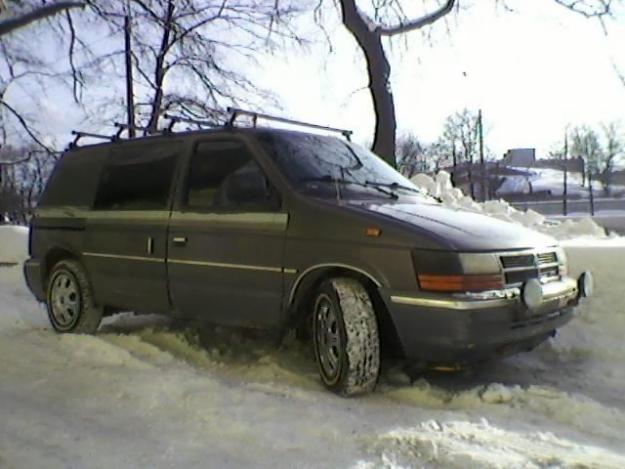 Dodge Caravan II: 10 фото