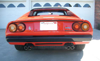 Ferrari 308: 8 фото