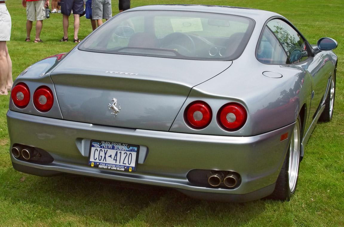 Ferrari 550: 3 фото