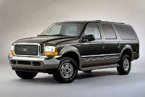 Ford Excursion: 09 фото