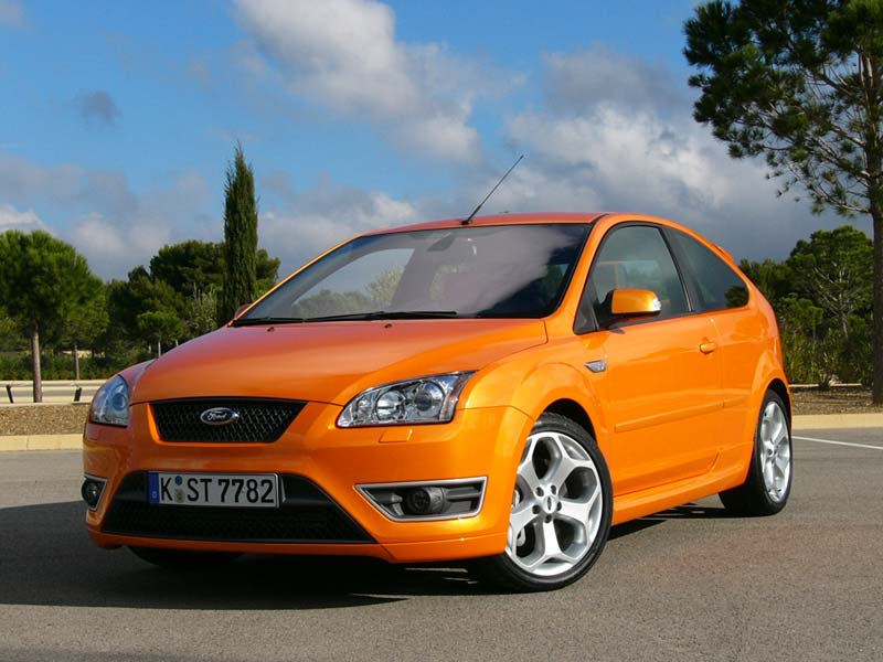 Ford Focus ST: 04 фото