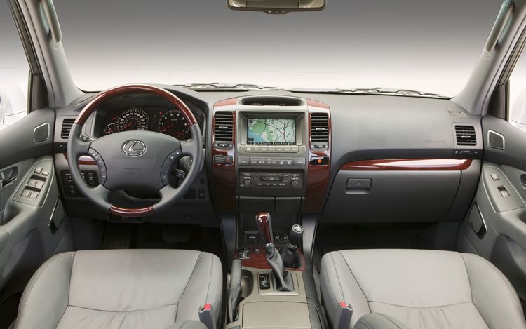 Lexus GX: 06 фото