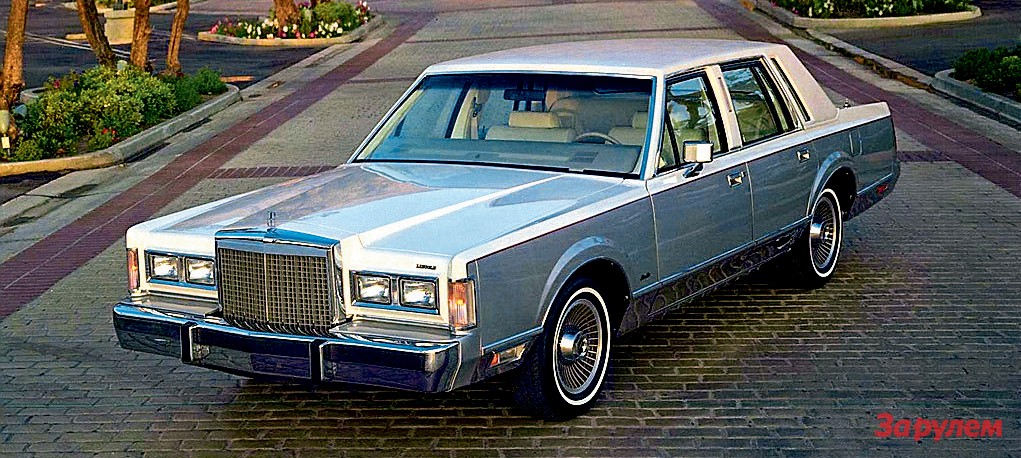 Lincoln Town Car I: 5 фото
