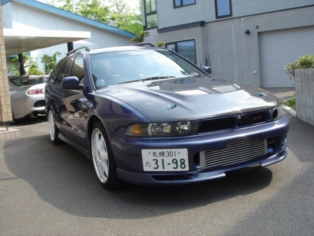 Mitsubishi Legnum: 11 фото