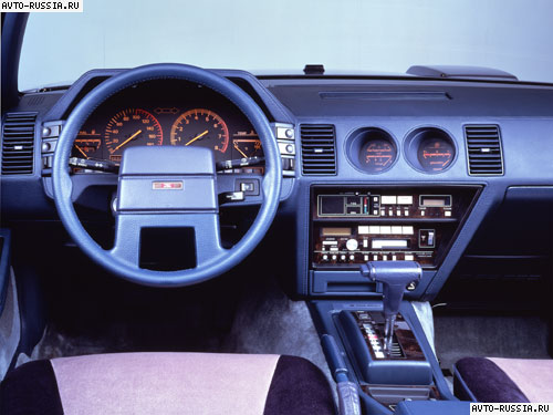 Nissan Fairlady Z31: 5 фото