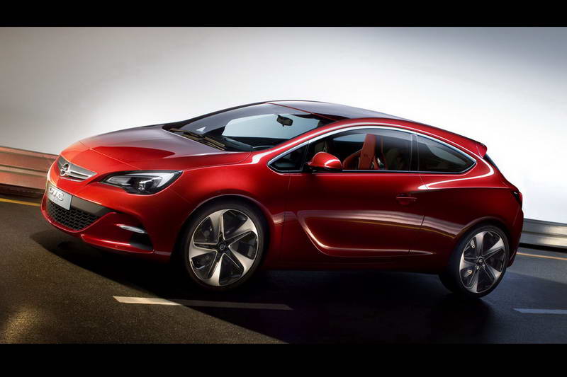 Opel Astra GTC: 04 фото