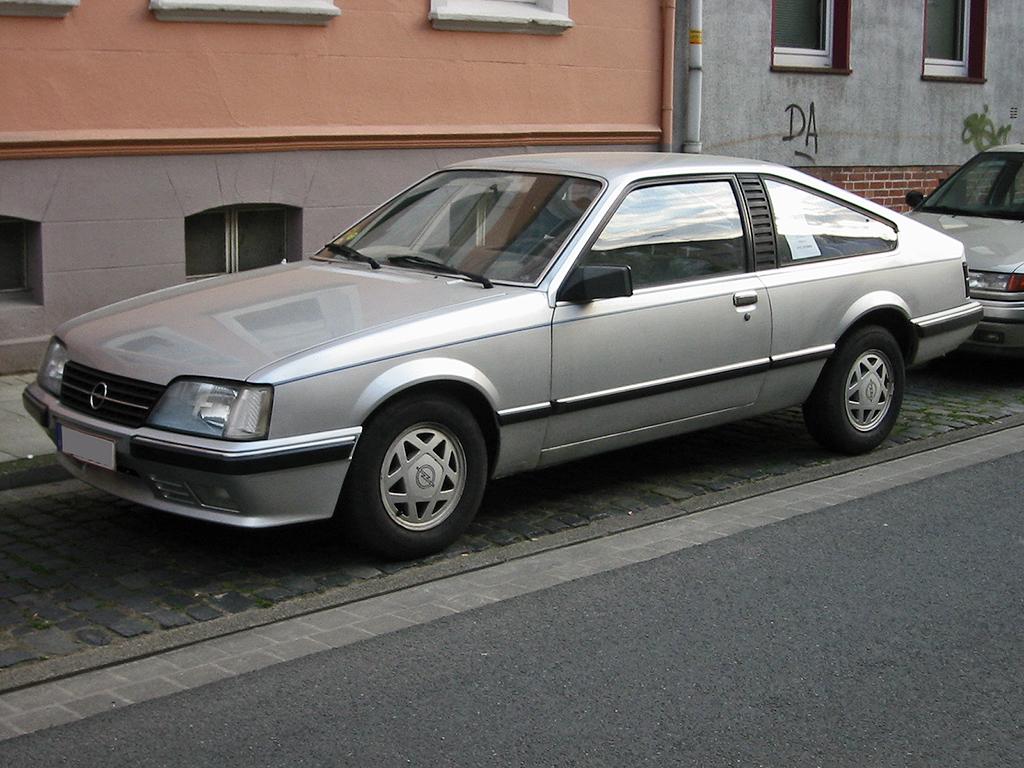 Opel Monza: 01 фото