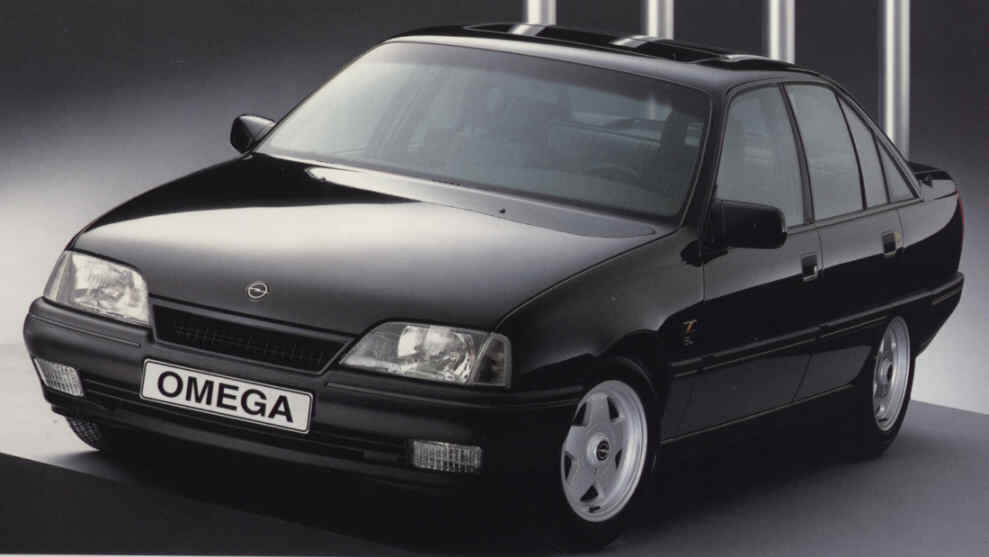 Opel Omega A: 03 фото
