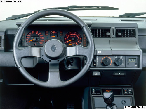 Renault 5: 08 фото