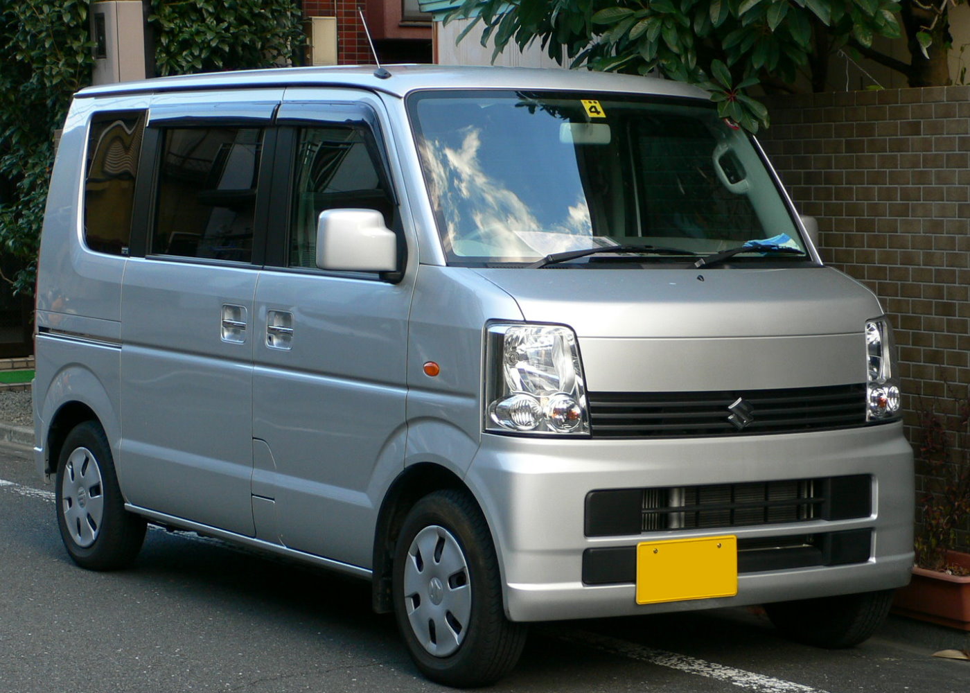 Suzuki Every: 01 фото