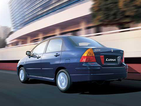 Suzuki Liana Sedan: 08 фото