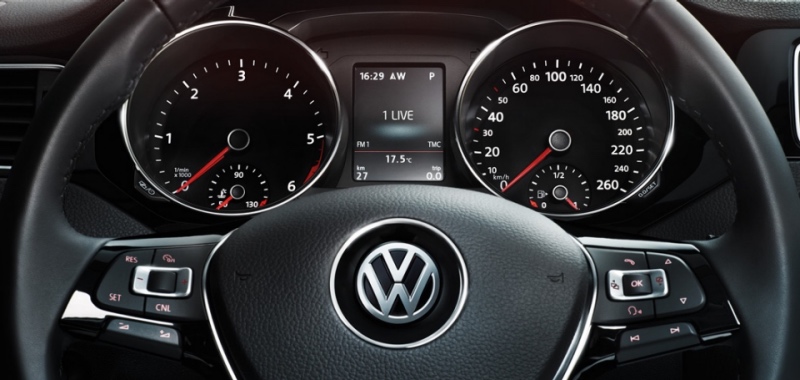 Volkswagen Jetta 2015: 5 фото