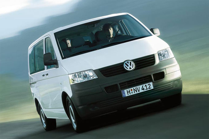 Volkswagen Transporter Kombi: 11 фото